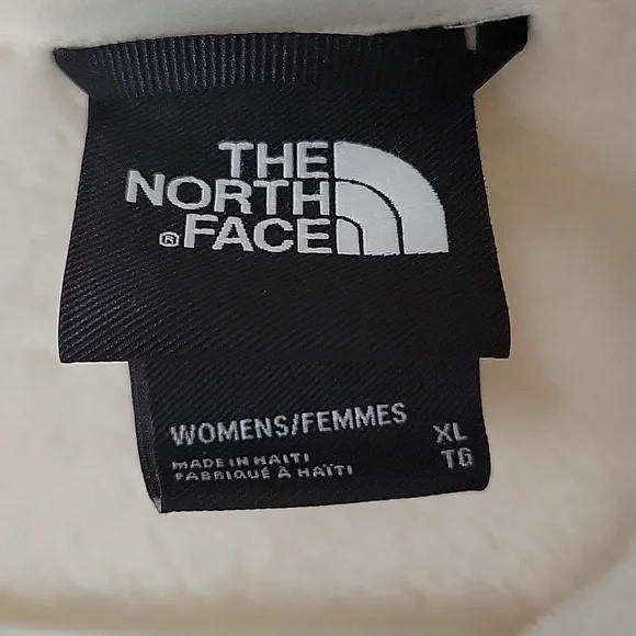 Women's North Face Cream Fleece Jacket - Picture 3 of 5